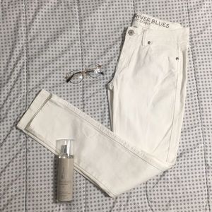 White Classic Skinny Jeans (Never Worn)
